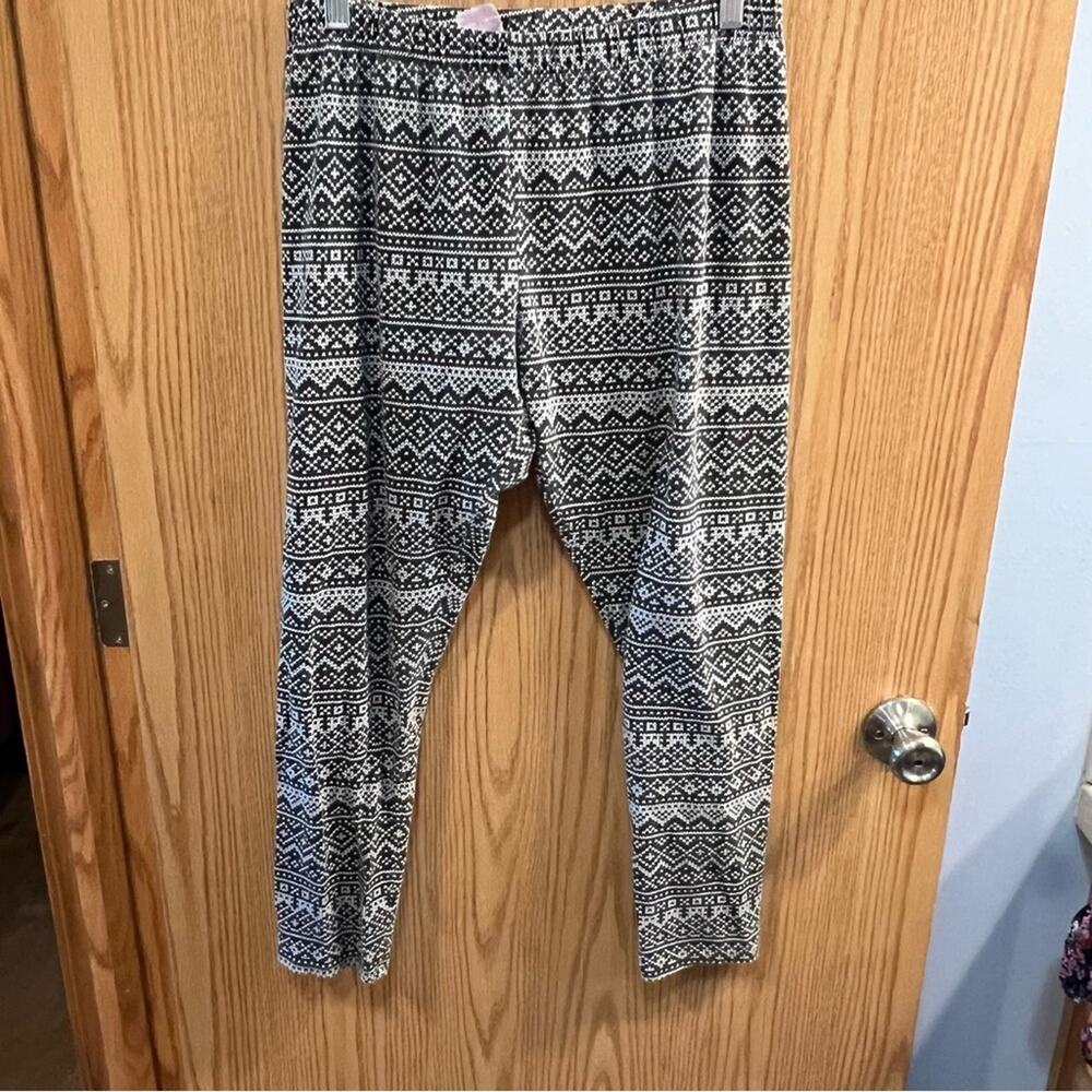 No Boundaries Printed Pull On Leggings Juniors Size XL / 15 - 17 Black Fairisle